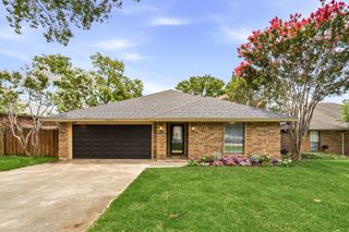 7520 Jamie Renee Lane, North Richland Hills, TX 76182