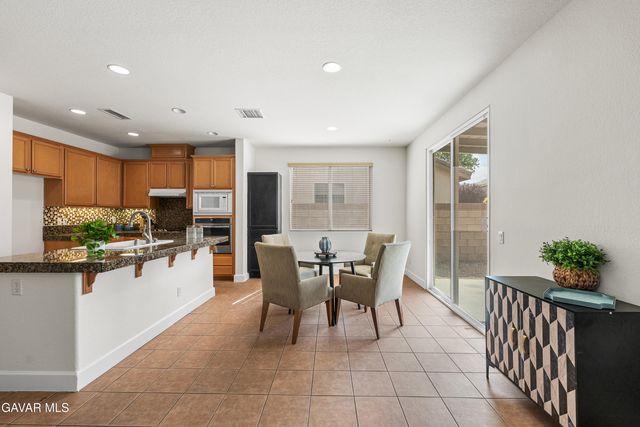 6304 Starview Drive, Lancaster, CA 93536