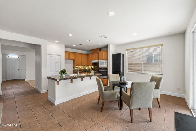 6304 Starview Drive, Lancaster, CA 93536