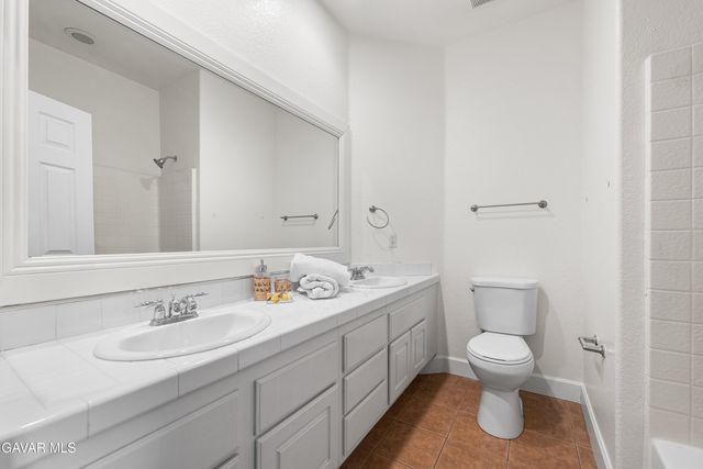 6304 Starview Drive, Lancaster, CA 93536