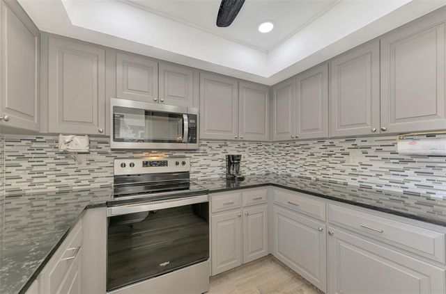 6698 DRAW LANE 140, Sarasota, FL 34238
