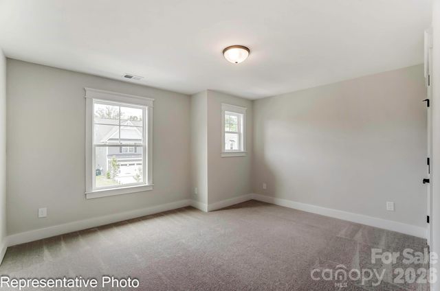 13118 Foxberry Road, Charlotte, NC 28213