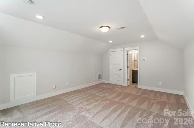 13118 Foxberry Road, Charlotte, NC 28213