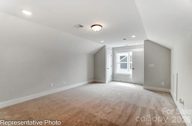 13118 Foxberry Road, Charlotte, NC 28213