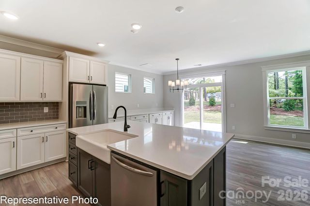 13118 Foxberry Road, Charlotte, NC 28213