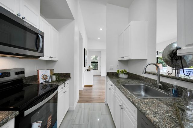 7126 Cross Creek Cir D, Dublin, CA 94568