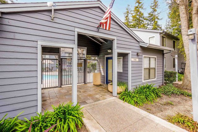 7126 Cross Creek Cir D, Dublin, CA 94568