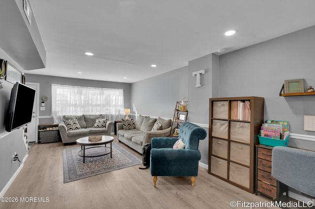 31 Briar Mills Drive, Brick, NJ 08724