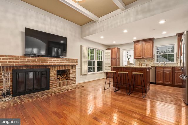 20129 DARLINGTON DR, Montgomery Village, MD 20886