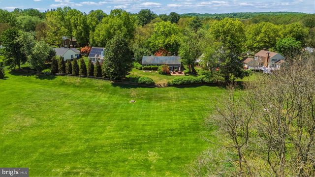 20129 DARLINGTON DR, Montgomery Village, MD 20886