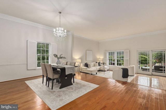 20129 DARLINGTON DR, Montgomery Village, MD 20886