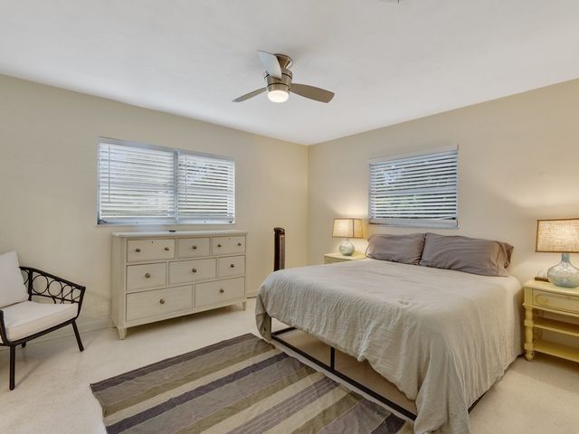 712 Iris Lane, Vero Beach, FL 32963