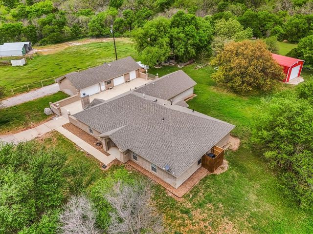 353 Hidden Meadow Court, Rhome, TX 76078
