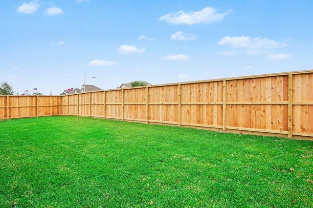 13503 Leeward Edge Drive, Texas City, TX 77510