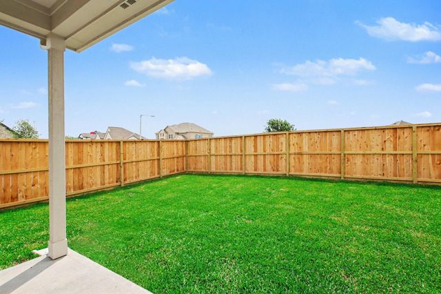 13503 Leeward Edge Drive, Texas City, TX 77510
