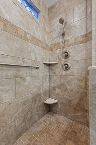 10927 High River Drive, Soddy Daisy, TN 37379