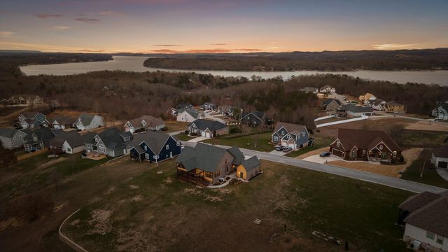 10927 High River Drive, Soddy Daisy, TN 37379