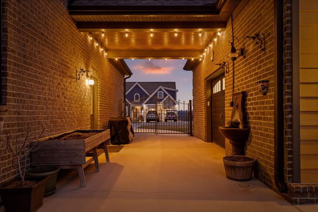 10927 High River Drive, Soddy Daisy, TN 37379