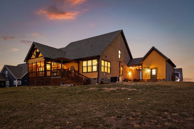 10927 High River Drive, Soddy Daisy, TN 37379