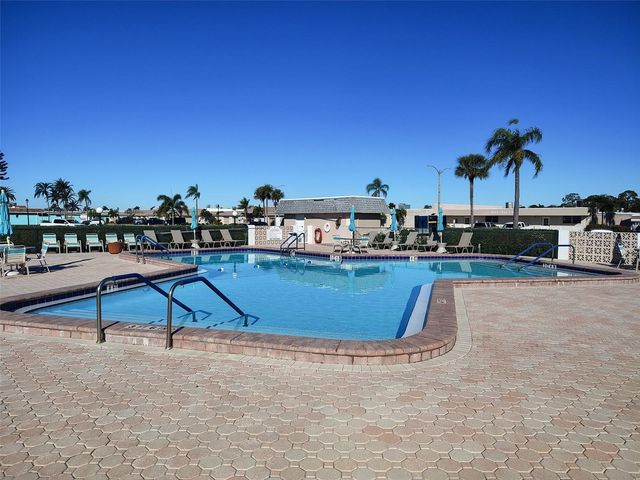 382 BOCA CIEGA POINT BOULEVARD S, St Petersburg, FL 33708