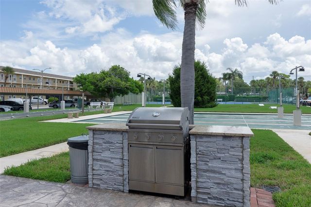 382 BOCA CIEGA POINT BOULEVARD S, St Petersburg, FL 33708