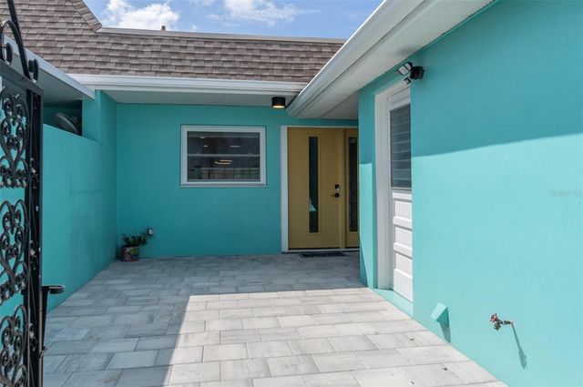 382 BOCA CIEGA POINT BOULEVARD S, St Petersburg, FL 33708