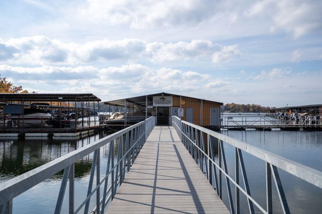 2032 State Hwy H, Lampe, MO 65681