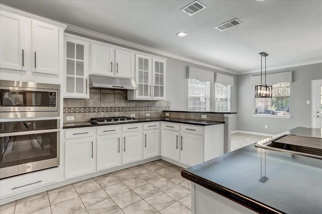 13227 Orchard Shadows Drive, Richmond, TX 77407