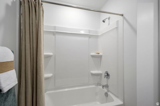 7527 S TOPAZ SKY LN, West Jordan, UT 84081