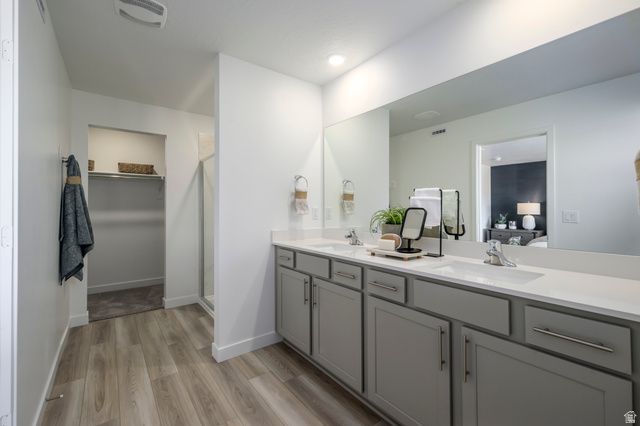 7527 S TOPAZ SKY LN, West Jordan, UT 84081