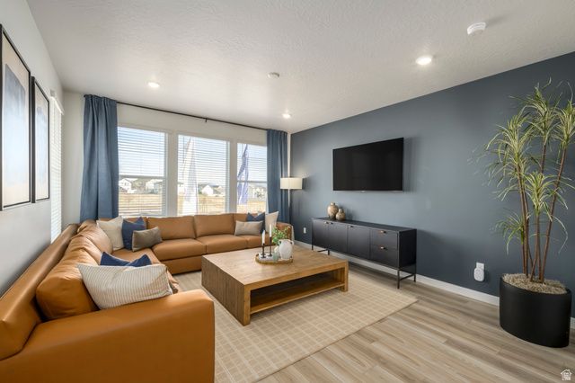 7527 S TOPAZ SKY LN, West Jordan, UT 84081