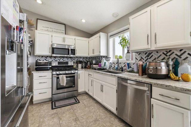 424 Wagon Wheel Circle, Buffalo, MN 55313