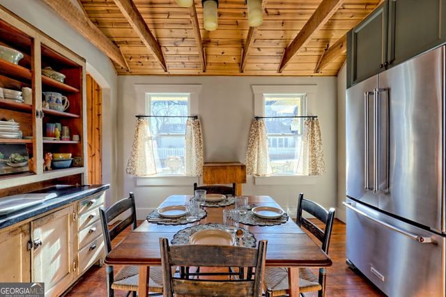 98 Pickett Hill Street, Clayton, GA 30525