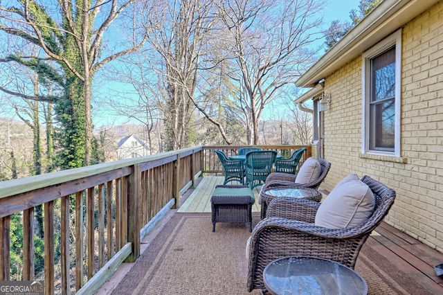 98 Pickett Hill Street, Clayton, GA 30525