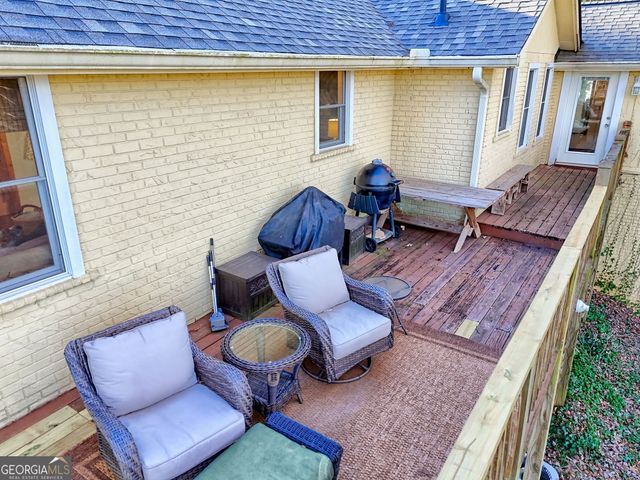 98 Pickett Hill Street, Clayton, GA 30525