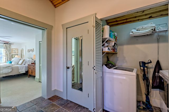 98 Pickett Hill Street, Clayton, GA 30525