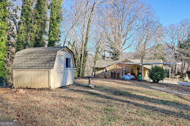 98 Pickett Hill Street, Clayton, GA 30525