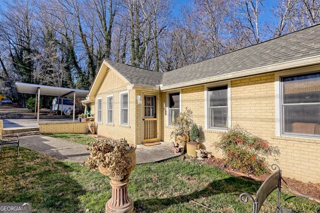 98 Pickett Hill Street, Clayton, GA 30525