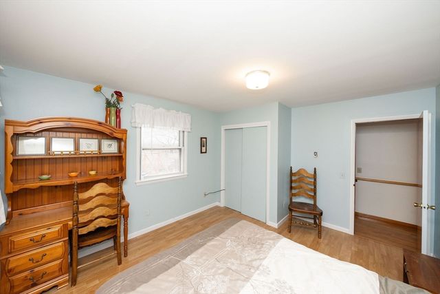 411 Dennison Dr, Southbridge, MA 01550