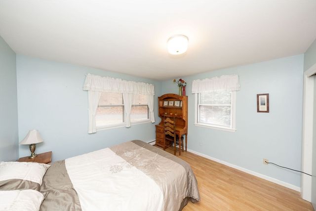 411 Dennison Dr, Southbridge, MA 01550