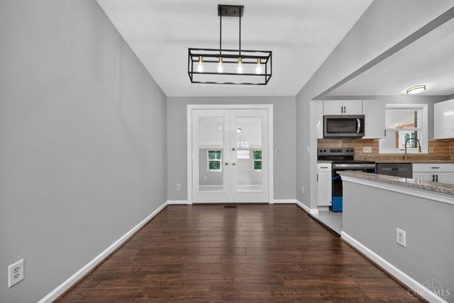 11255 Logenberry Circle, Forest Park, OH 45240
