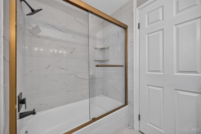 11255 Logenberry Circle, Forest Park, OH 45240