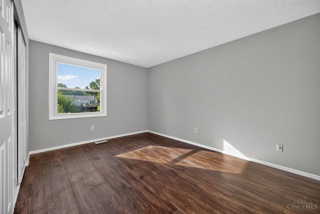11255 Logenberry Circle, Forest Park, OH 45240