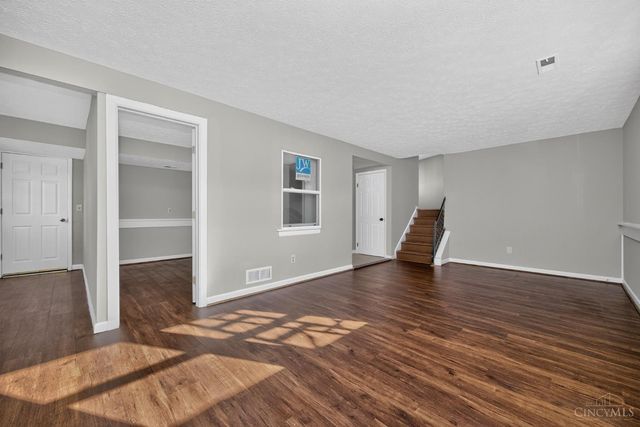 11255 Logenberry Circle, Forest Park, OH 45240