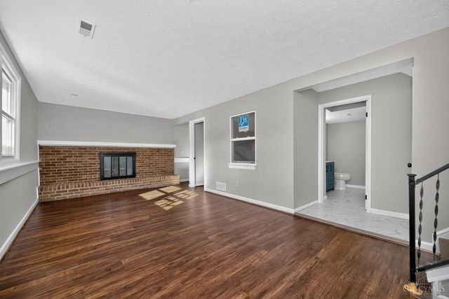 11255 Logenberry Circle, Forest Park, OH 45240