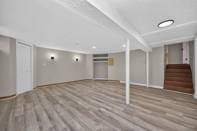 11255 Logenberry Circle, Forest Park, OH 45240