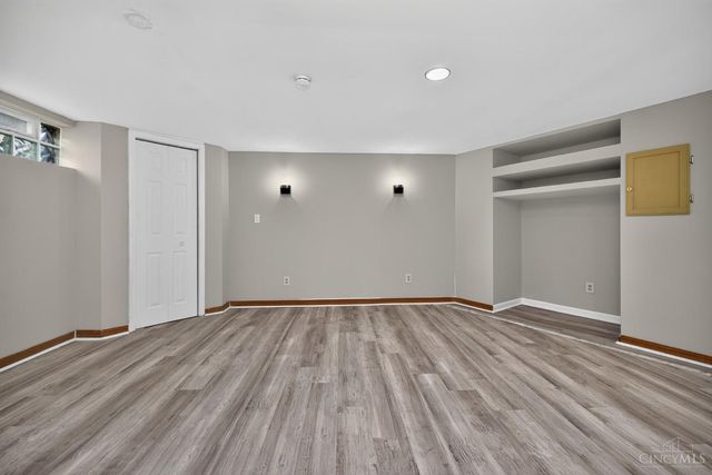 11255 Logenberry Circle, Forest Park, OH 45240