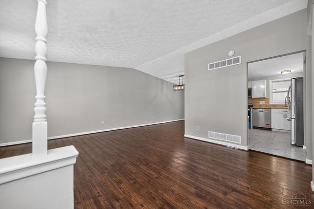 11255 Logenberry Circle, Forest Park, OH 45240