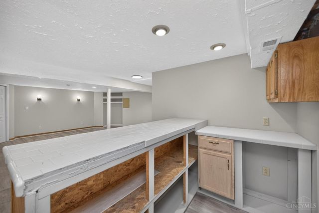 11255 Logenberry Circle, Forest Park, OH 45240