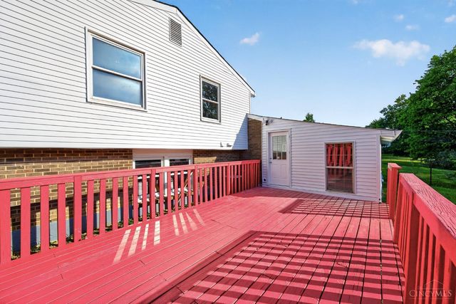11255 Logenberry Circle, Forest Park, OH 45240